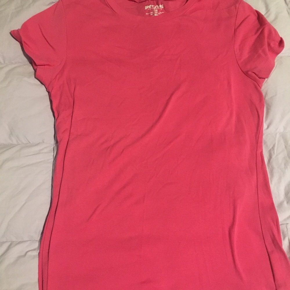 Girls large old navy t- shirt